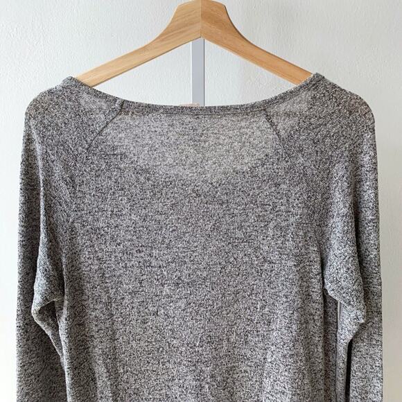 SOFT SURROUNDINGS  M Anytime Top Scoop Neck Raglan Long Sleeve Soft Knit Gray - Picture 5 of 9